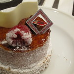 新作！4種のベリーのシブースト