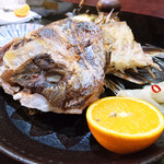 Bajou Yutakazushi - 天然鯛ガラ焼