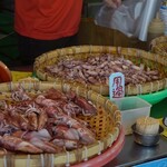 巨無覇霜淇淋 - 