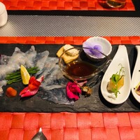 キュイジーヌ 福の舞 北新地店 - とらふぐ上身てっさ＆付け合わせ　