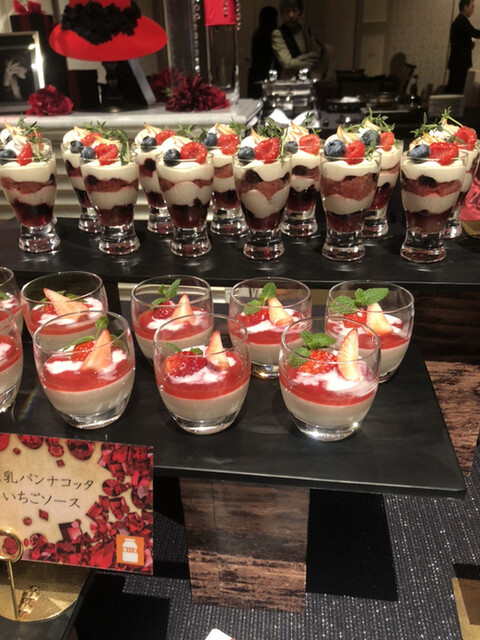 いちごビュッフェ By ぎんじろう 彡 ラ スイート神戸オーシャンズガーデン 旧居留地 大丸前 その他 食べログ いちごビュッフェ By ぎんじろう 彡 ラ スイート神戸オーシャンズガーデン 旧居留地 大丸前 その他 食べログ