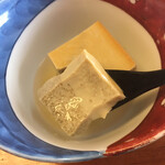 北海料理と旬の味 のむら - 美味しい出汁に仄かに香る蟹味噌です。