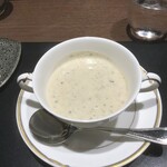 La Saison Nishiyama - 菊芋と黒トリュフのスープ
