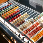 ふらんす菓子　コミネヤ - ボンボンショコラとマカロンも食べ放題