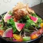 九州薩摩地鶏×個室居酒屋 由布院 - 和風サラダ