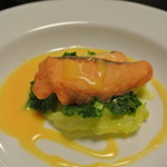 じん市 - 鱒（秋田沖）オランデーズソース