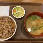すき家 - ミニ牛丼豚汁おしんこセット