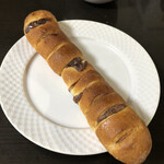 124426046 - ステックパンに粒あんが練り込まれた「つぶあんろん」