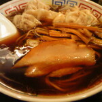 づゅる麺 池田 - 地味に美味い肉ワンタン麺