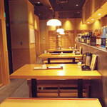 博多もつ鍋 やまや - 内観写真: