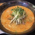 白虎飯店 - 
