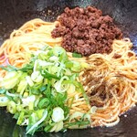 汁なし担々麺 階杉 - 