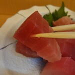 海つばめ - 分厚い刺身