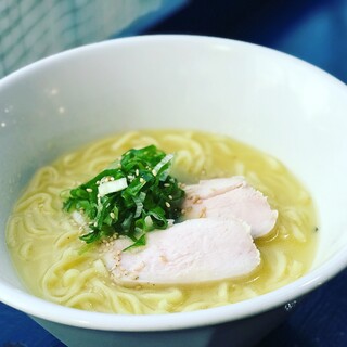 Rich paitan salt soba with lots of collagen slowly simmered for 8 hours