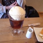 コーヒーフロート（１２年４月）