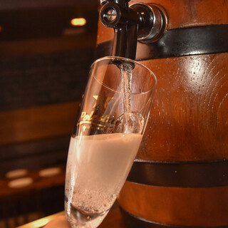 女子会コース 全7品 乾杯スパークリングワイン付き2時間飲み放題付 L O 1 5時間 女子限定のプラン おつまみからメインまで楽しめるコース 飲み放題の種類も豊富で60種類以上 山小屋バルroot 7合目 銀座コリドー街店 日比谷 イタリアン 食べログ 女子会コース 全7品 乾杯スパークリングワイン付き2時間飲み放題付 L O 1 5時間 女子限定のプラン おつまみからメインまで楽しめるコース 飲み放題の種類も豊富で60種類以上 山小屋バルroot 7合目 銀座コリドー街店 日比谷 イタリアン 食べログ
