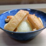 家庭料理 小川 - 大根・ごぼう天煮