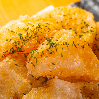 お酒のすすむ一皿を、厳選された日本酒とご一緒に♪