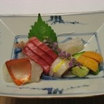 仙郷樓 奥の樹々 - 