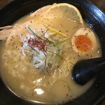 Vorasu Hayakawa - 極濃厚鶏白湯ラーメン