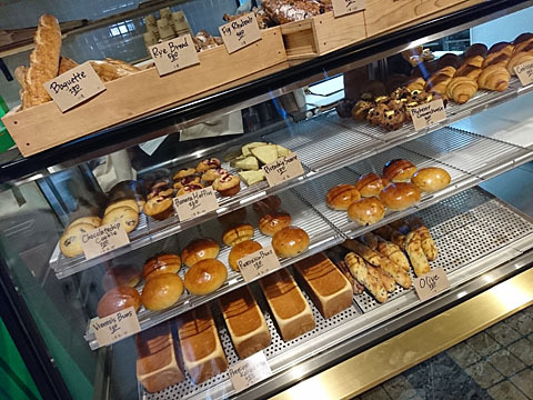 ポフベーカリー Pof Bakery 千歳烏山 パン 食べログ