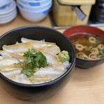 海鮮丼の駅前 - 