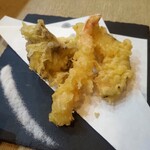 蕎麦居酒屋856 - 天ぷら（海老・カボチャ・マイタケ）