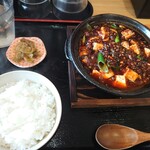 花梨 麻婆飯店 - 動画も撮ってまして、これがまたグッツグツがすごいねん