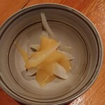 居酒屋 耕治 - お通しはウドの酢味噌、、、食べられません