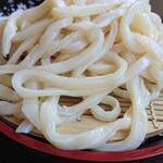 千代屋 - 大盛うどんアップ