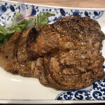 炭火焼専門食処 白銀屋 - 