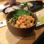 あぼし屋 - ウニ丼です。