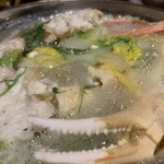 海鮮と蟹 個室居酒屋 豊浜 - ズワイ蟹の水炊き鍋