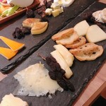CHEESE KITCHEN RACLER 新宿 - 