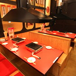大衆切り落とし焼肉酒場 ハネモン屋 - 店内 ボックス席