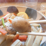 ふる里うどん  - サトイモ（お野菜ゴロゴロ美味しい）