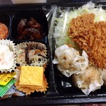 かっすい亭 - おかずアップで