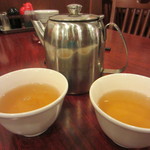 SUIUNROU - サービスのお茶