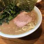 ラーメン 洞くつ家 - 