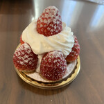 cake shop Nia - 季節のタルト　540円（税込）