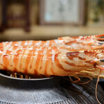 鮨旬美西川 - 輝く特大の愛知産車海老