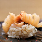 鮨旬美西川 - 赤貝