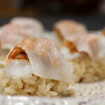 鮨旬美西川 - スペシャリテ 剣先イカとウニの握り