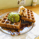 cafe Yummy Waffle - 