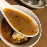 タイ料理ピン・タイ - ウマー!!スープ