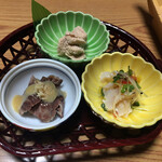 Kuroshio - 前菜は、マグロの卵と胃、貝の酢味噌でした