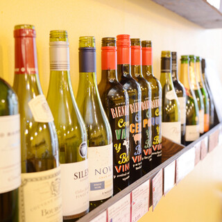 30 types of wine available at all times. Recommended value bottled wine◎