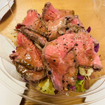 洋風惣菜 エタンセル - ローストビーフのサラダ