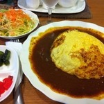 パインコーン - H.24.4.10.夜 オムレツカレー(辛口) 880円税込