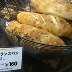 CANTEVOLE - 焼き芋のフランスパン　160円